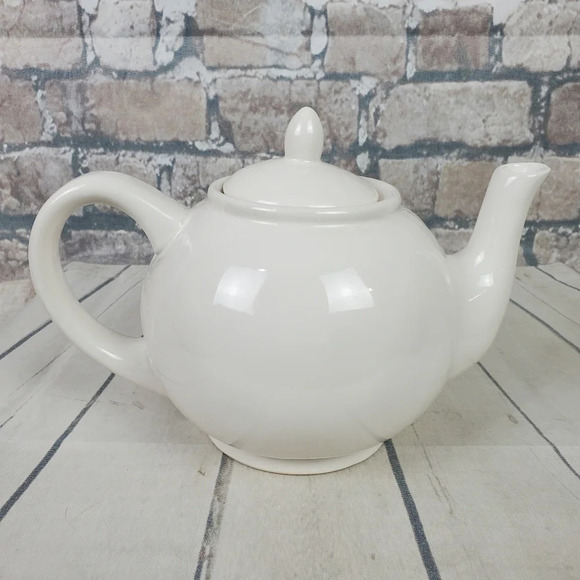 Rae Dunn Magenta Tepot Typewriter Font Ceramic Dimpled White - Picture 6 of 14